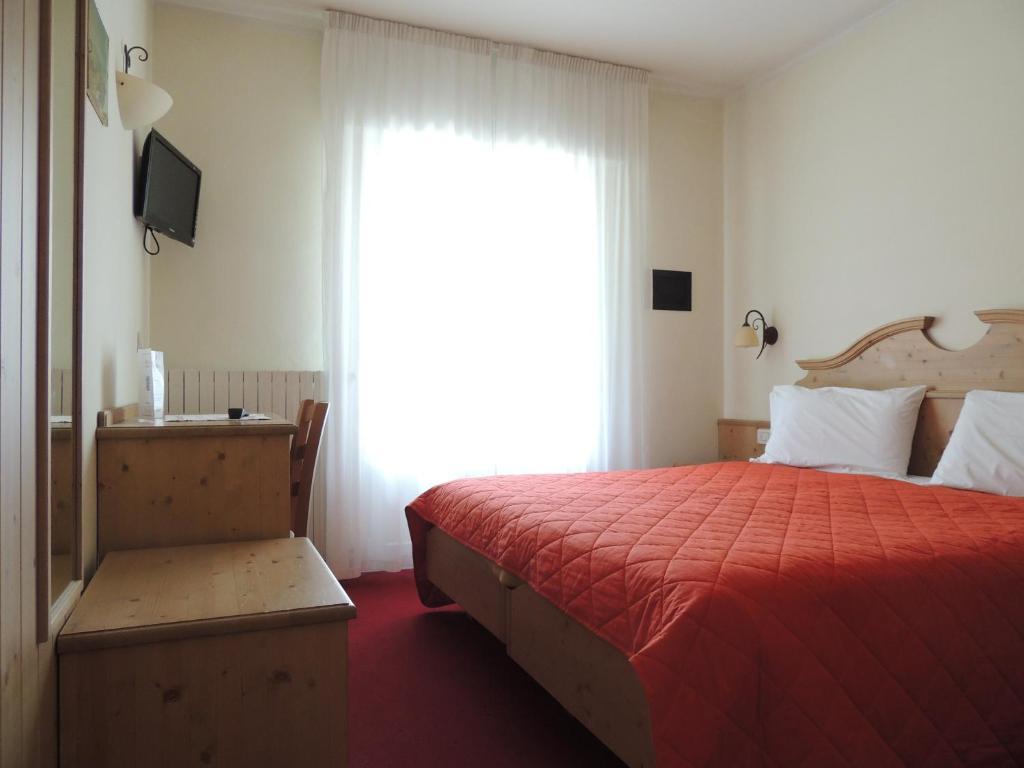 Liz Hotel & Apartments Предаццо Екстер'єр фото